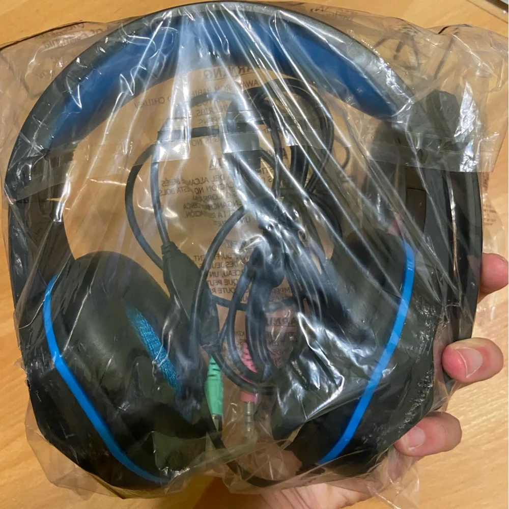 iLive Gaming Value Pack with Keyboard, Mouse, Mouse Pad and Headphones